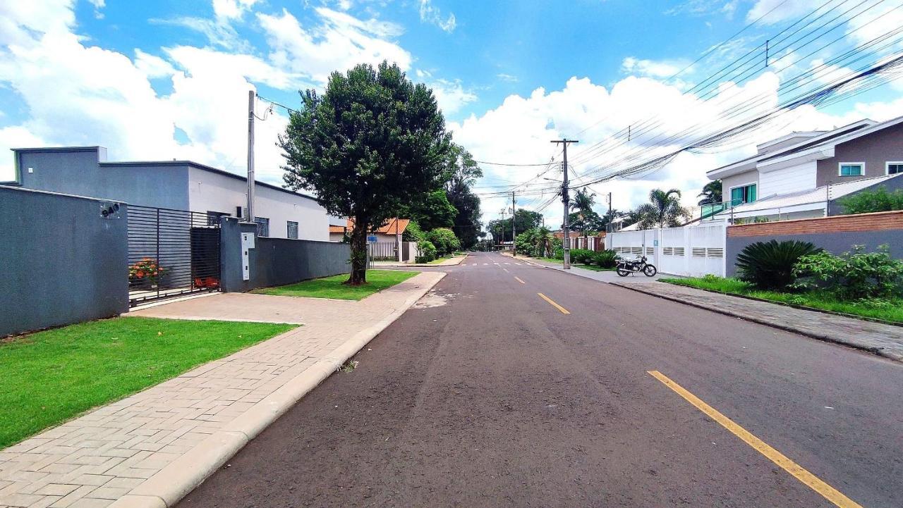 Linda Casa Bairro Tranquilo Prox Cataratas Villa Foz do Iguacu Exterior photo